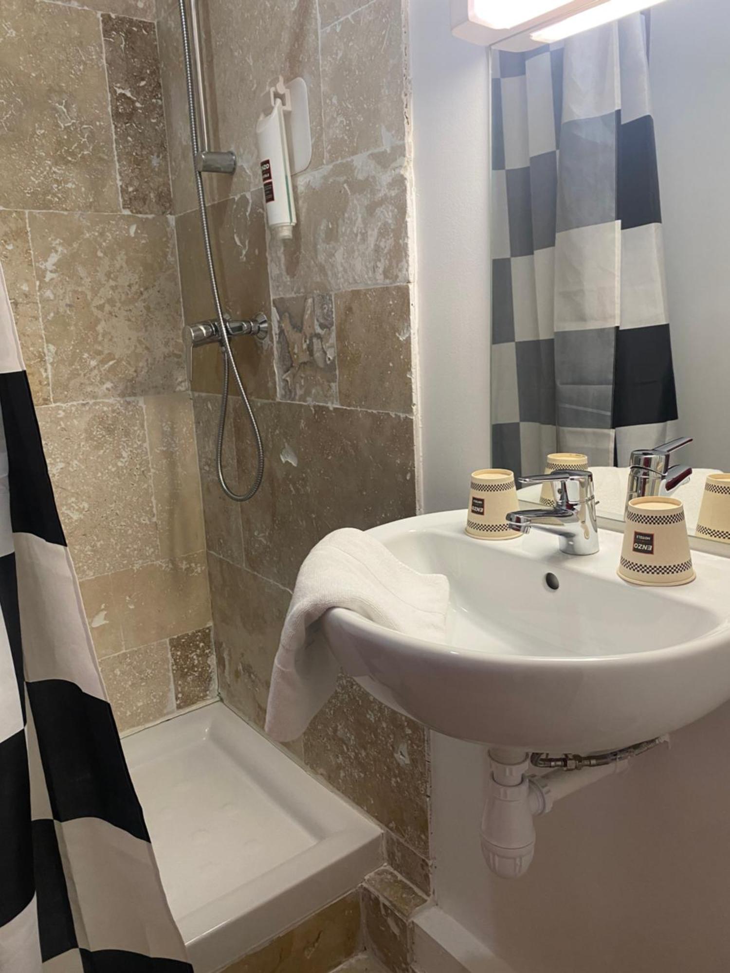 Enzo Hotels Limoges Centre Jourdan By Kyriad Direct Exterior foto